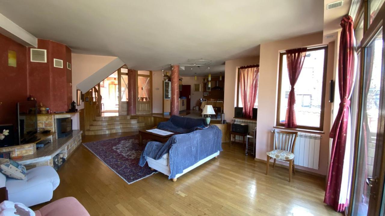 Ambrozia Spa And Relax Family House บาคโคโว ภายนอก รูปภาพ